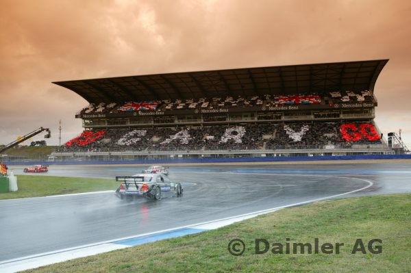 Die Mercedes-Teams für die DTM Saison 2015 stehen fest (Bild: Daimler AG)
