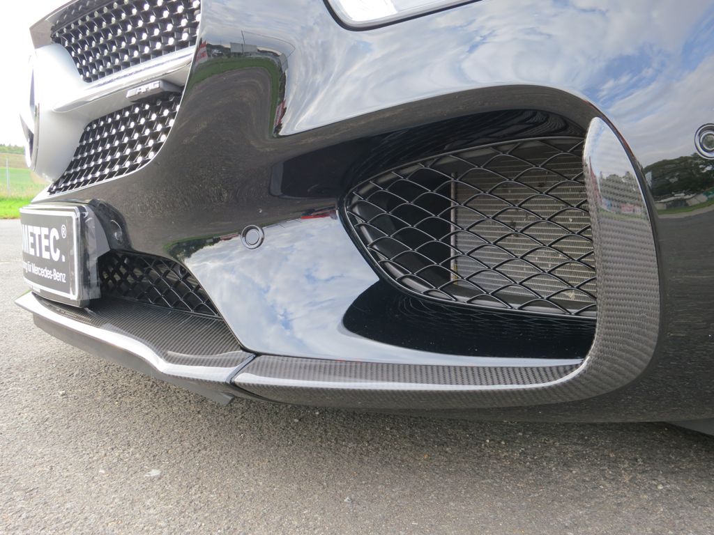 Carbon-Teile für den Mercedes-AMG GT (Bild: CHROMETEC GmbH)