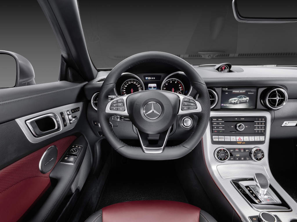 Mercedes-Benz SLC 300, Interieur, bengalrot/schwarz (Bild: Daimler AG)