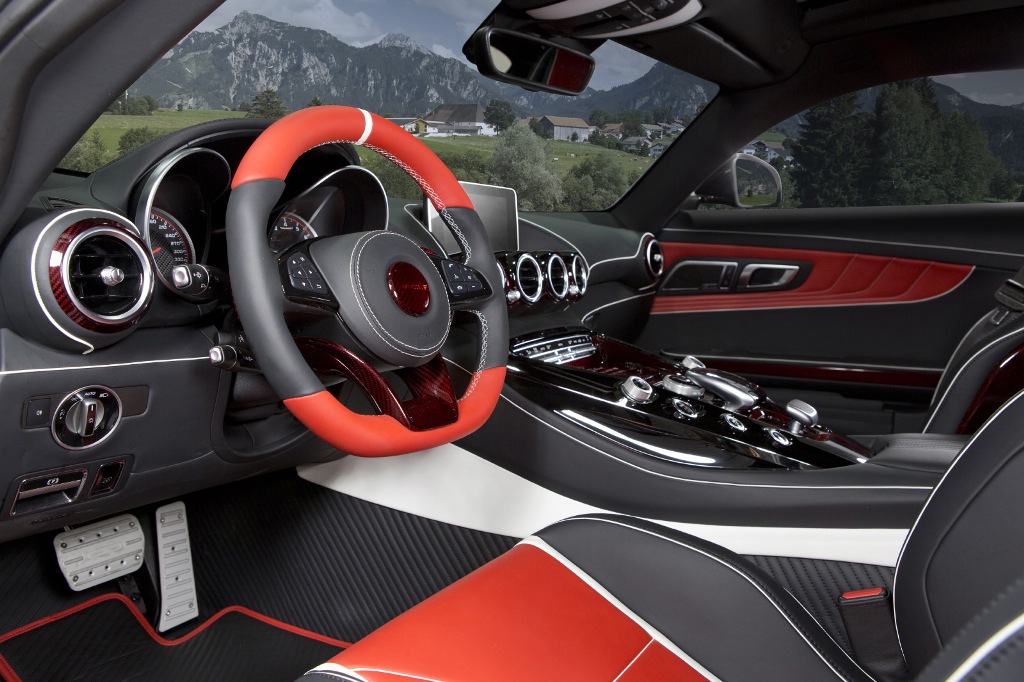 MANSORY Mercedes-AMG GT S. Interieur in Leder und Carbon (Bild: MANSORY)