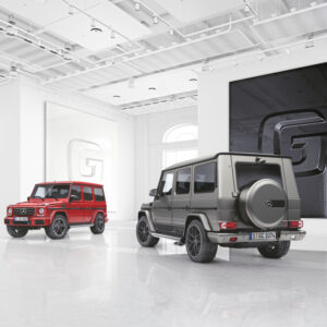 G-Klasse, (W463), 2017; designo manufaktur Edition (L), Exclusive Edition (R)